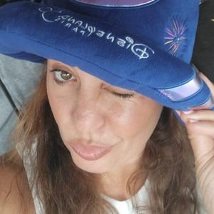 Lau, especialista en Disneyland Paris de One Two Traveling